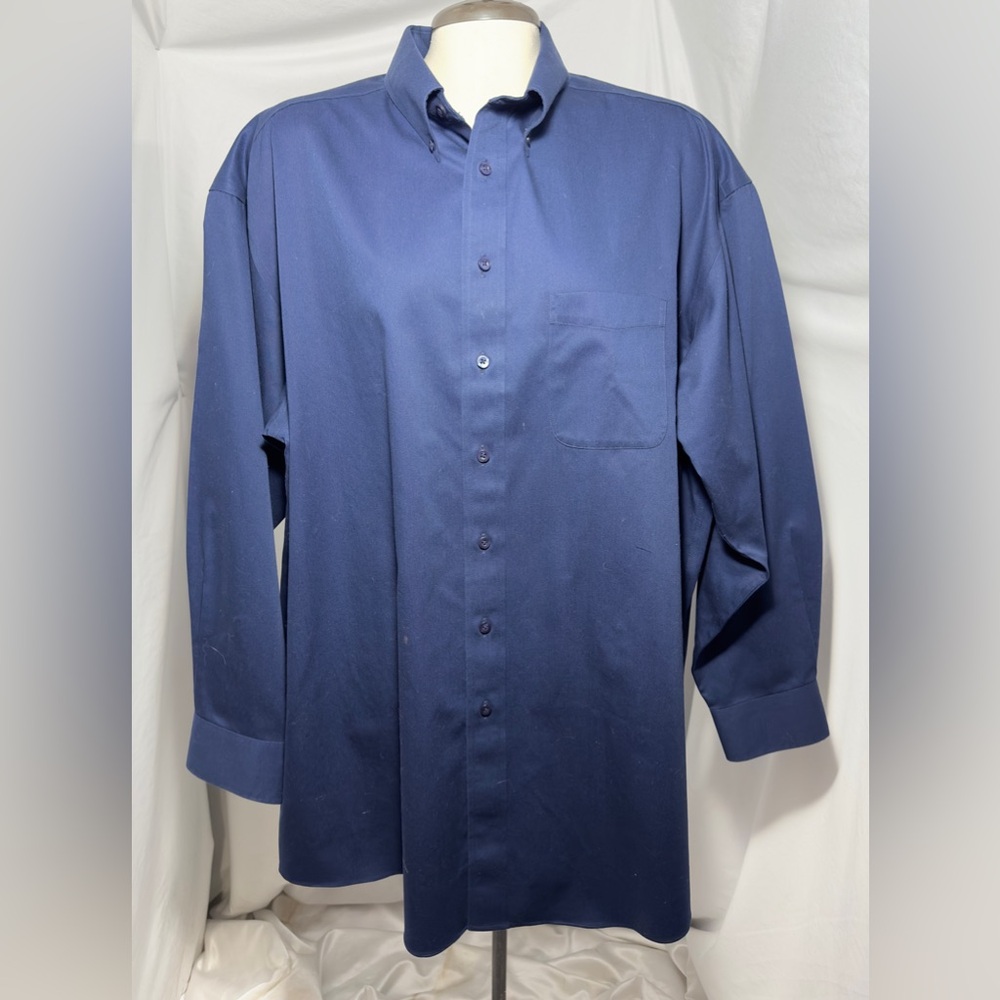 Roundtree & Yorke Gold Label Dark Blue Peached Twill Button Down 17.5/34